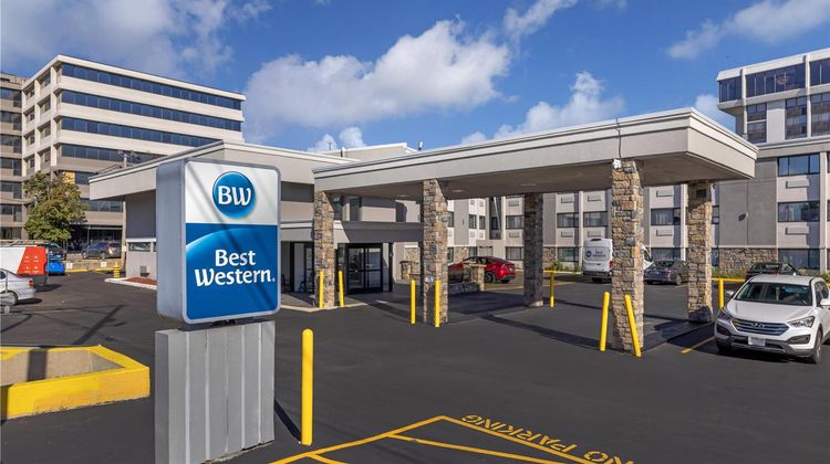 Best Western at O'Hare Exterior
