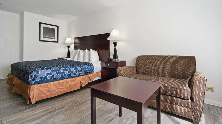 Best Western Plus Oakbrook Inn Suite