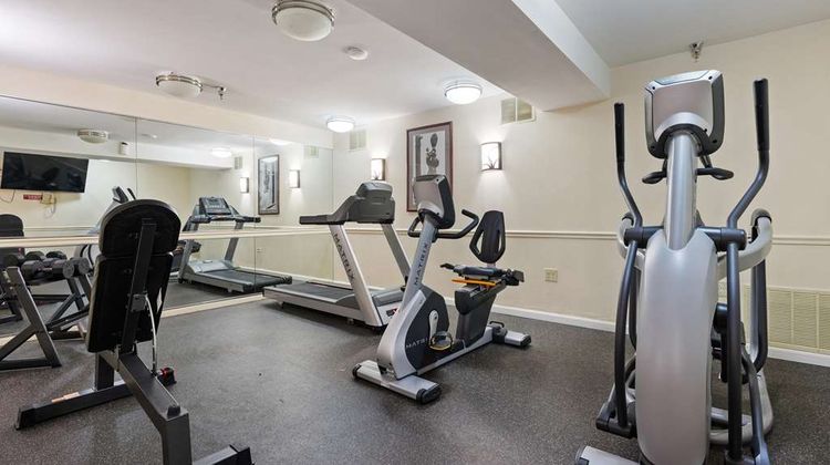 Best Western Plus Oakbrook Inn Room