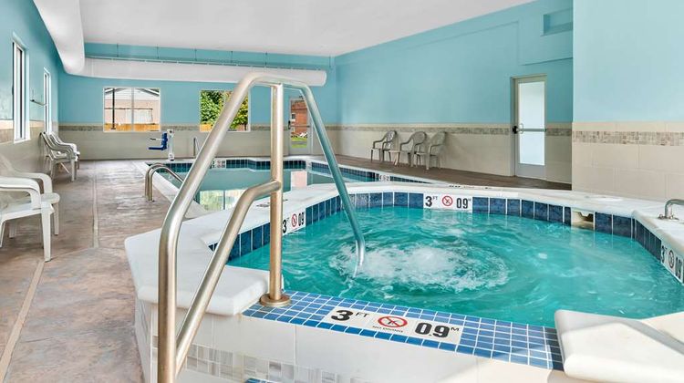 Best Western Paradise Inn Pool
