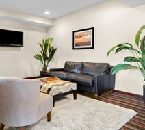 Best Western Paradise Inn Lobby