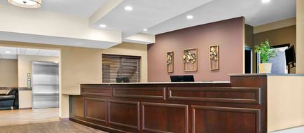Best Western Paradise Inn Lobby