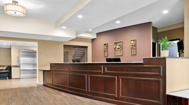 Best Western Paradise Inn Lobby