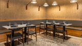 <b>Best Western Grant Park Hotel Restaurant</b>. Images powered by <a href="https://iceportal.shijigroup.com/" title="IcePortal" target="_blank">IcePortal</a>.