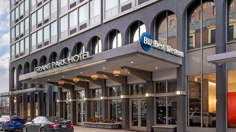 <b>Best Western Grant Park Hotel Exterior</b>. Images powered by <a href="https://iceportal.shijigroup.com/" title="IcePortal" target="_blank">IcePortal</a>.