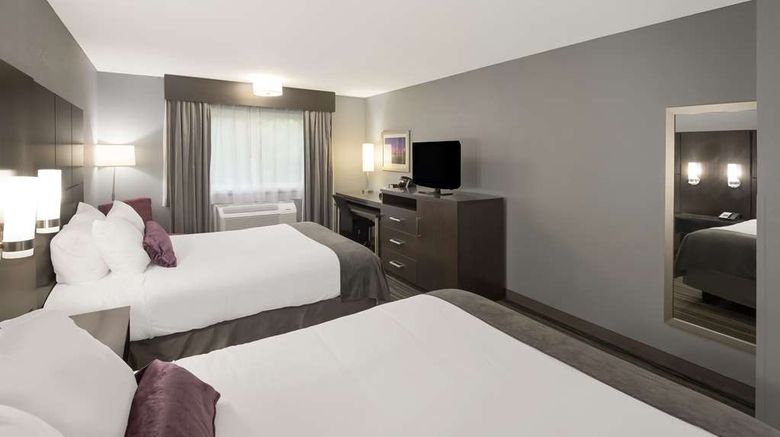 <b>Best Western Riverside Inn Room</b>. Images powered by <a href="https://iceportal.shijigroup.com/" title="IcePortal" target="_blank">IcePortal</a>.