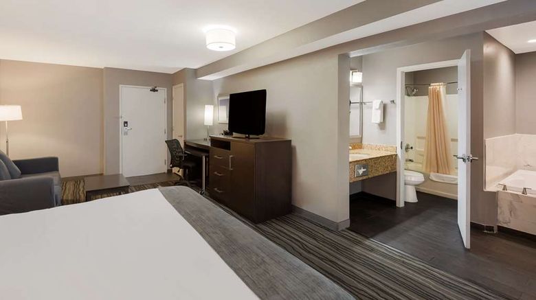 <b>Best Western Riverside Inn Suite</b>. Images powered by <a href="https://iceportal.shijigroup.com/" title="IcePortal" target="_blank">IcePortal</a>.