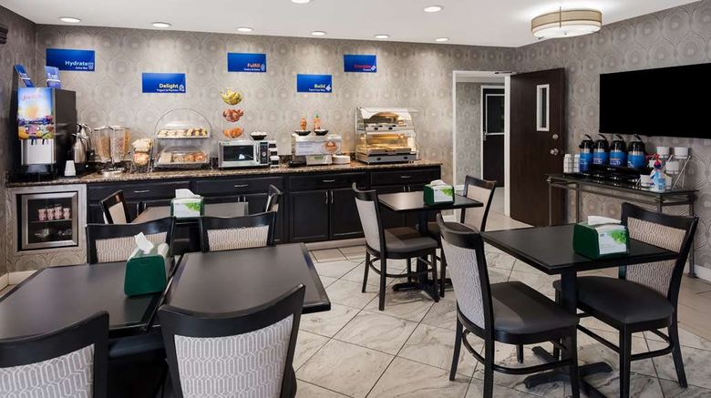 <b>Best Western Riverside Inn Restaurant</b>. Images powered by <a href="https://iceportal.shijigroup.com/" title="IcePortal" target="_blank">IcePortal</a>.