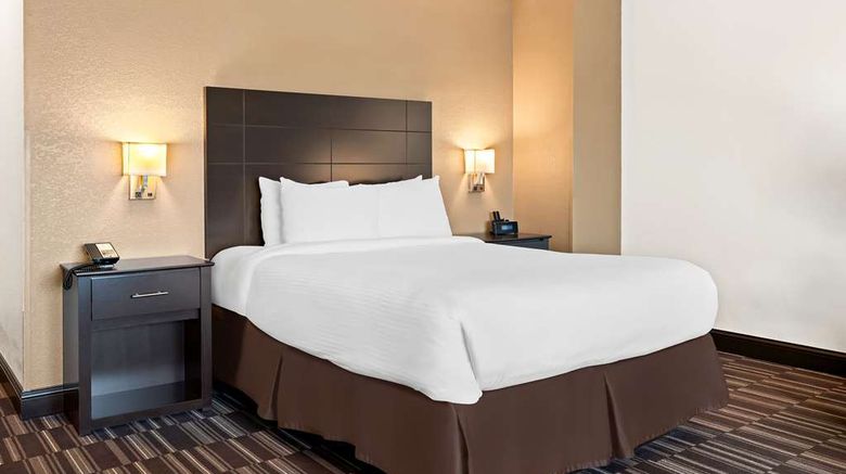 <b>Best Western Monticello Gateway Inn Suite</b>. Images powered by <a href="https://iceportal.shijigroup.com/" title="IcePortal" target="_blank">IcePortal</a>.
