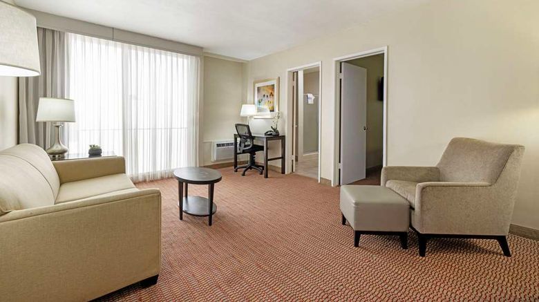 <b>Best Western Royal Palace Inn & Suites Suite</b>. Images powered by <a href="https://iceportal.shijigroup.com/" title="IcePortal" target="_blank">IcePortal</a>.
