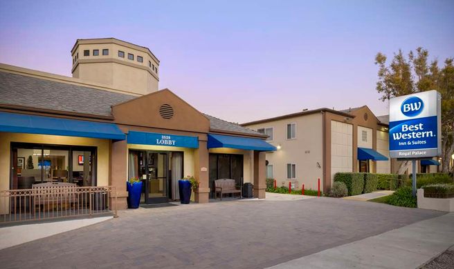 Best Western Royal Palace Inn & Suites Exterior