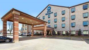 Best Western Inn & Suites Midway Airport