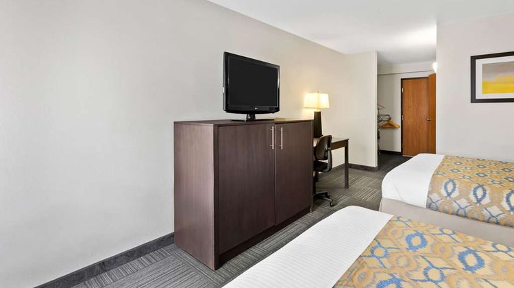 Best Western Naperville Inn Room