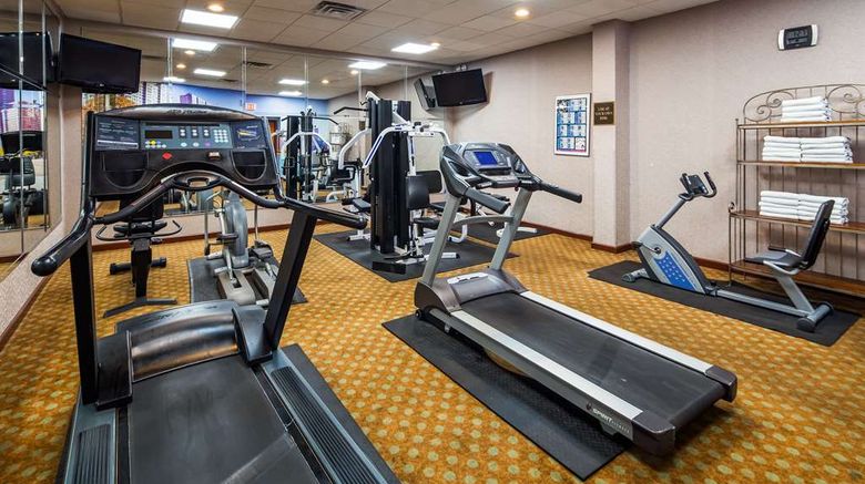 <b>Best Western Plus Chicago Hillside Health</b>. Images powered by <a href="https://iceportal.shijigroup.com/" title="IcePortal" target="_blank">IcePortal</a>.