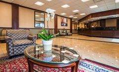 Best Western Plus Chicago Hillside