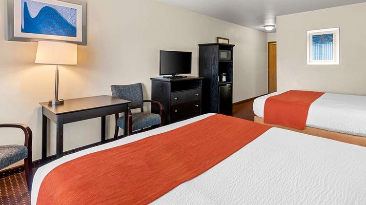 Best Western Legacy Inn & Suites Room