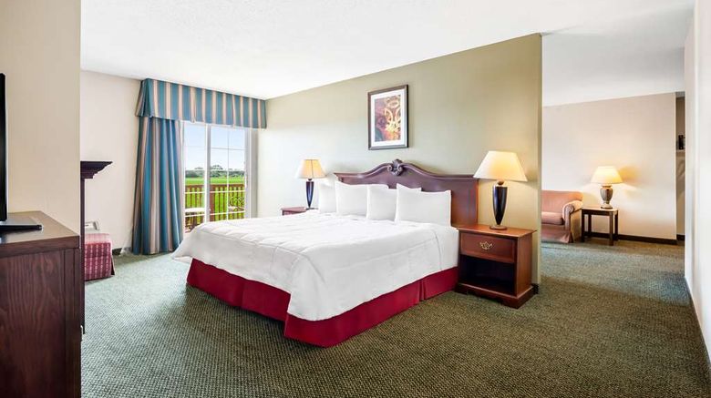 <b>Best Western Annawan Inn Suite</b>. Images powered by <a href="https://iceportal.shijigroup.com/" title="IcePortal" target="_blank">IcePortal</a>.