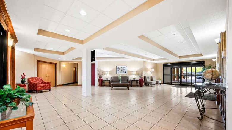 <b>Best Western Annawan Inn Lobby</b>. Images powered by <a href="https://iceportal.shijigroup.com/" title="IcePortal" target="_blank">IcePortal</a>.