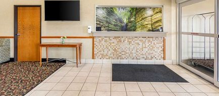 Best Western Oglesby Inn Lobby