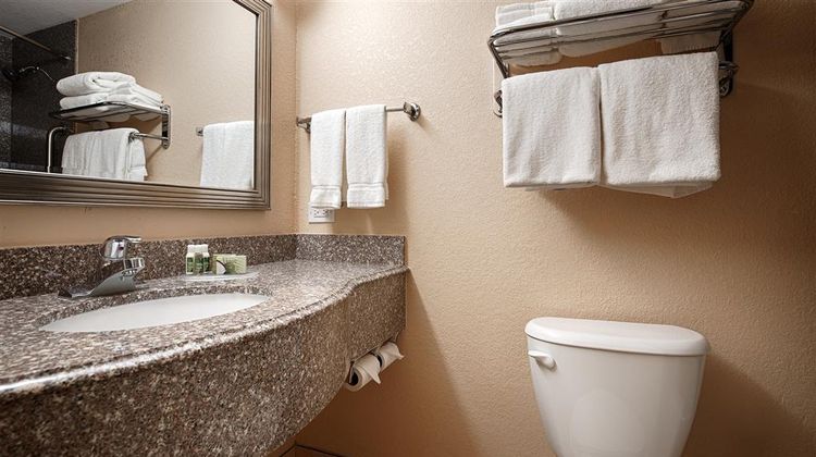 Best Western Plus Parkway Hotel Room