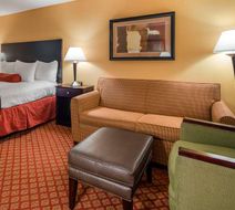 Best Western Plus Parkway Hotel Room