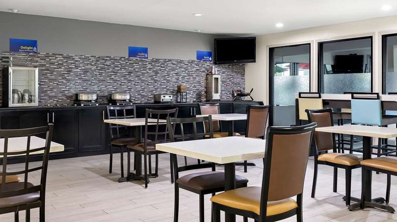 <b>Best Western Saluki Inn Restaurant</b>. Images powered by <a href="https://iceportal.shijigroup.com/" title="IcePortal" target="_blank">IcePortal</a>.