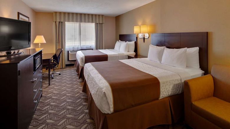 <b>Best Western Pontiac Inn Room</b>. Images powered by <a href="https://iceportal.shijigroup.com/" title="IcePortal" target="_blank">IcePortal</a>.
