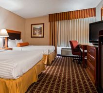 Best Western Plus Marion Hotel Room
