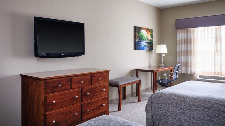 <b>Best Western Plus Green Mill Htl/Suites Room</b>. Images powered by <a href="https://iceportal.shijigroup.com/" title="IcePortal" target="_blank">IcePortal</a>.