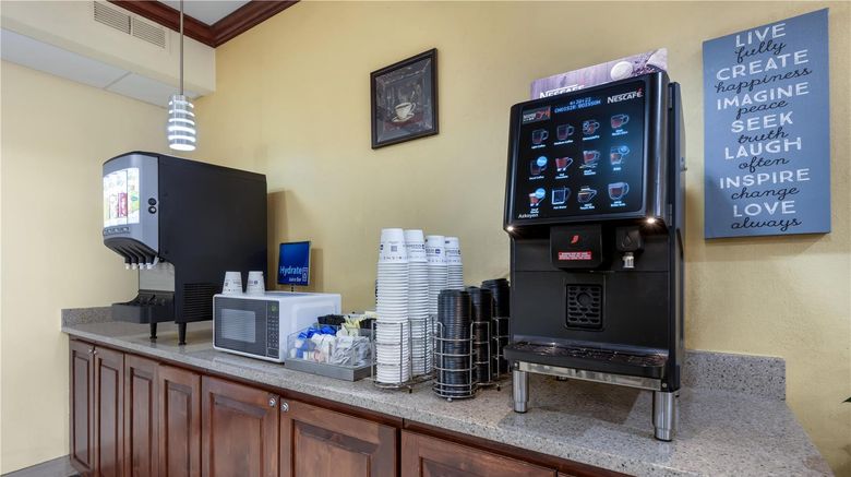 <b>Best Western Geneseo Inn Restaurant</b>. Images powered by <a href="https://iceportal.shijigroup.com/" title="IcePortal" target="_blank">IcePortal</a>.