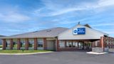 <b>Best Western Geneseo Inn Exterior</b>. Images powered by <a href="https://iceportal.shijigroup.com/" title="IcePortal" target="_blank">IcePortal</a>.