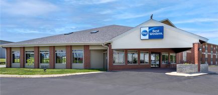 Best Western Geneseo Inn Exterior