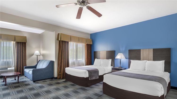 Best Western Geneseo Inn Room
