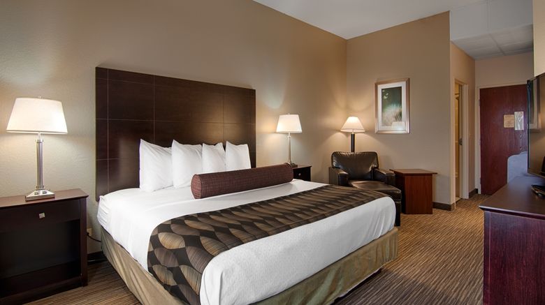<b>Best Western Plus O'Hare South Room</b>. Images powered by <a href="https://iceportal.shijigroup.com/" title="IcePortal" target="_blank">IcePortal</a>.