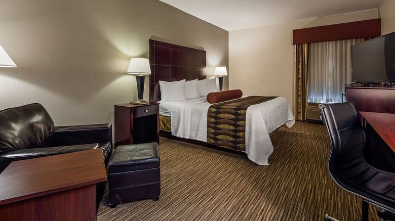 <b>Best Western Plus O'Hare South Room</b>. Images powered by <a href="https://iceportal.shijigroup.com/" title="IcePortal" target="_blank">IcePortal</a>.