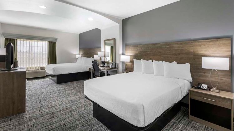 Best Western Plus MidAmerica Hotel Room