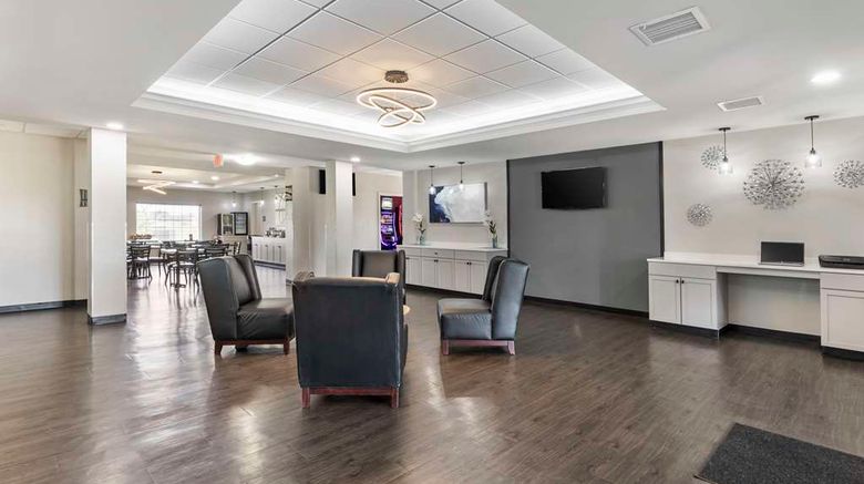 <b>Best Western Plus MidAmerica Hotel Other</b>. Images powered by <a href="https://iceportal.shijigroup.com/" title="IcePortal" target="_blank">IcePortal</a>.