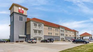 Best Western Plus MidAmerica Hotel