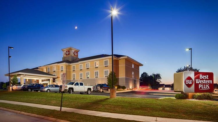 Best Western Plus Pontoon Beach Exterior
