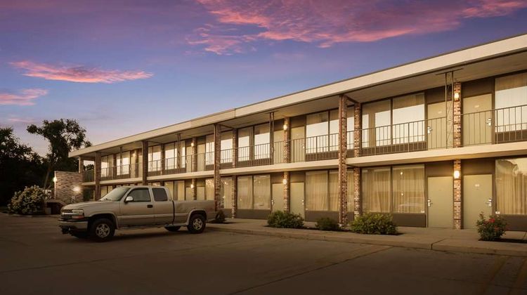 Best Western Inn Exterior