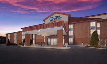 Best Western Luxbury Inn Fort Wayne