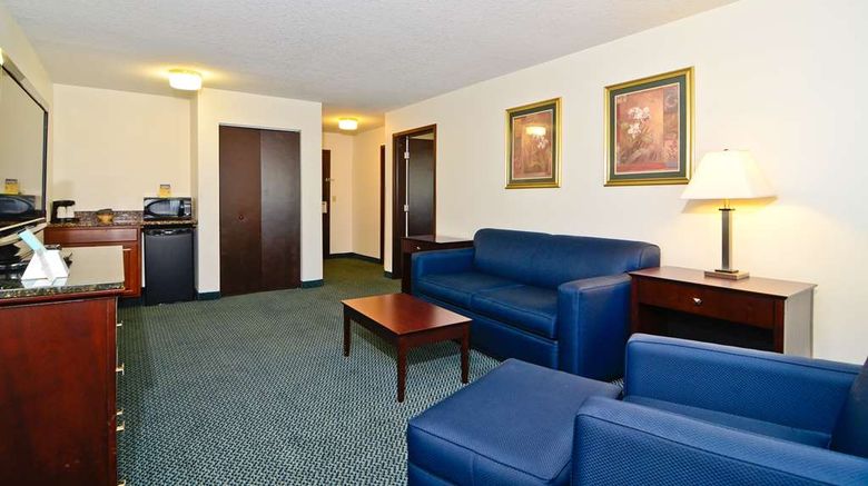 <b>Best Western Plus Gas City Suite</b>. Images powered by <a href="https://iceportal.shijigroup.com/" title="IcePortal" target="_blank">IcePortal</a>.