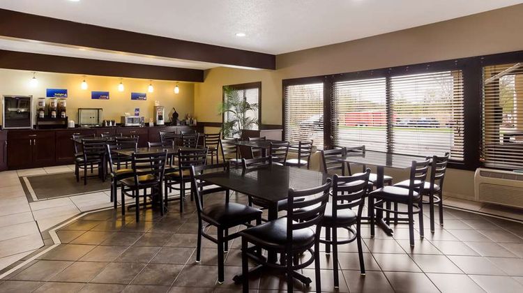 Best Western Crossroads Inn Restaurant