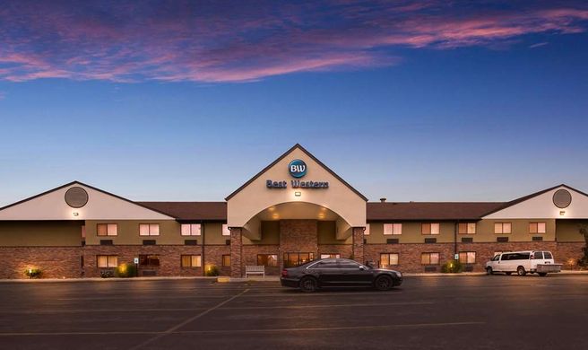 Best Western Kendallville Inn Exterior