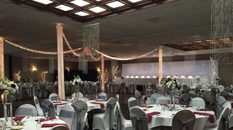 Best Western Plus Brandywine Inn & Suite Ballroom