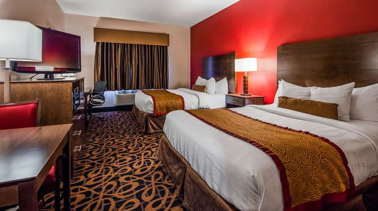 Best Western Plus Brandywine Inn & Suite Room