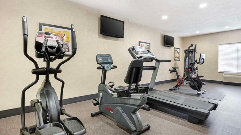 <b>Best Western Plus Howe Inn Health</b>. Images powered by <a href="https://iceportal.shijigroup.com/" title="IcePortal" target="_blank">IcePortal</a>.