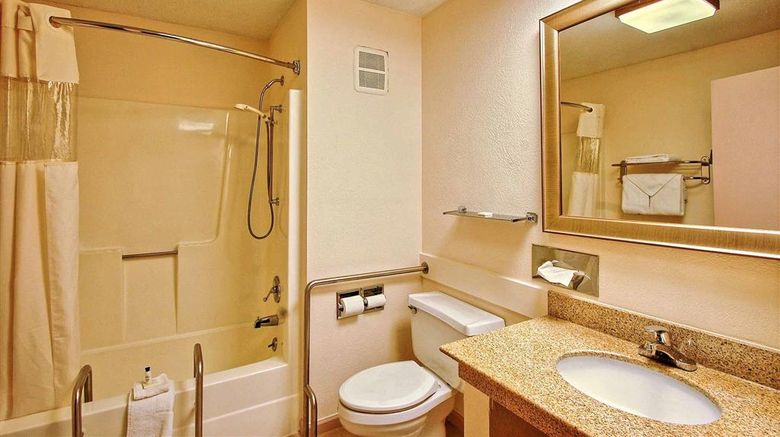 <b>Best Western Martinsville Inn Room</b>. Images powered by <a href="https://iceportal.shijigroup.com/" title="IcePortal" target="_blank">IcePortal</a>.