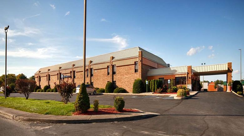 <b>Best Western Martinsville Inn Exterior</b>. Images powered by <a href="https://iceportal.shijigroup.com/" title="IcePortal" target="_blank">IcePortal</a>.