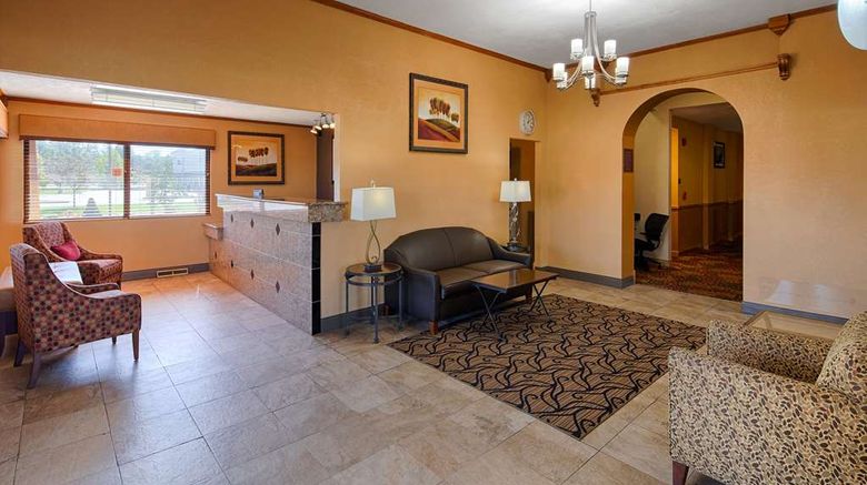 <b>Best Western Martinsville Inn Lobby</b>. Images powered by <a href="https://iceportal.shijigroup.com/" title="IcePortal" target="_blank">IcePortal</a>.
